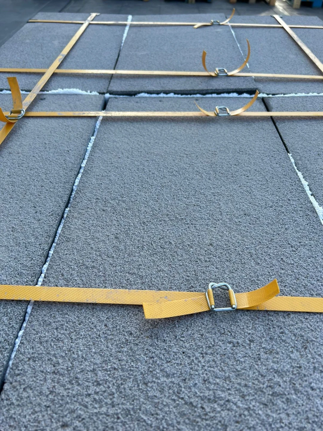 Kumlu Yüzey Bazalt Taş