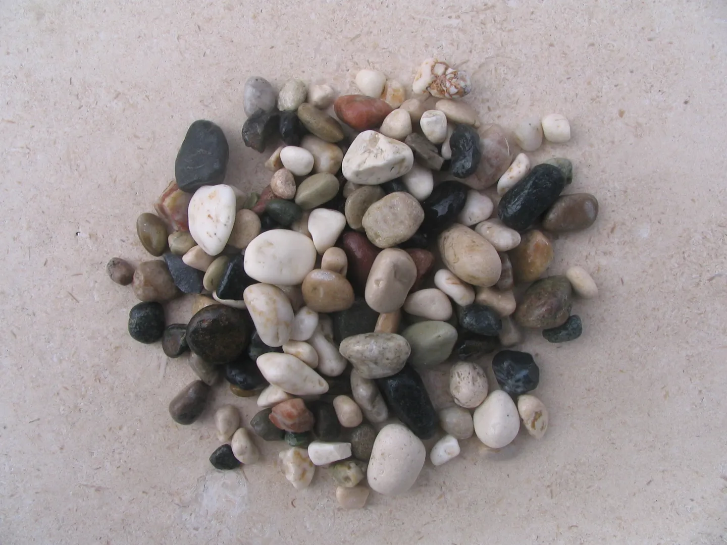 Karışık Dere Çakılı