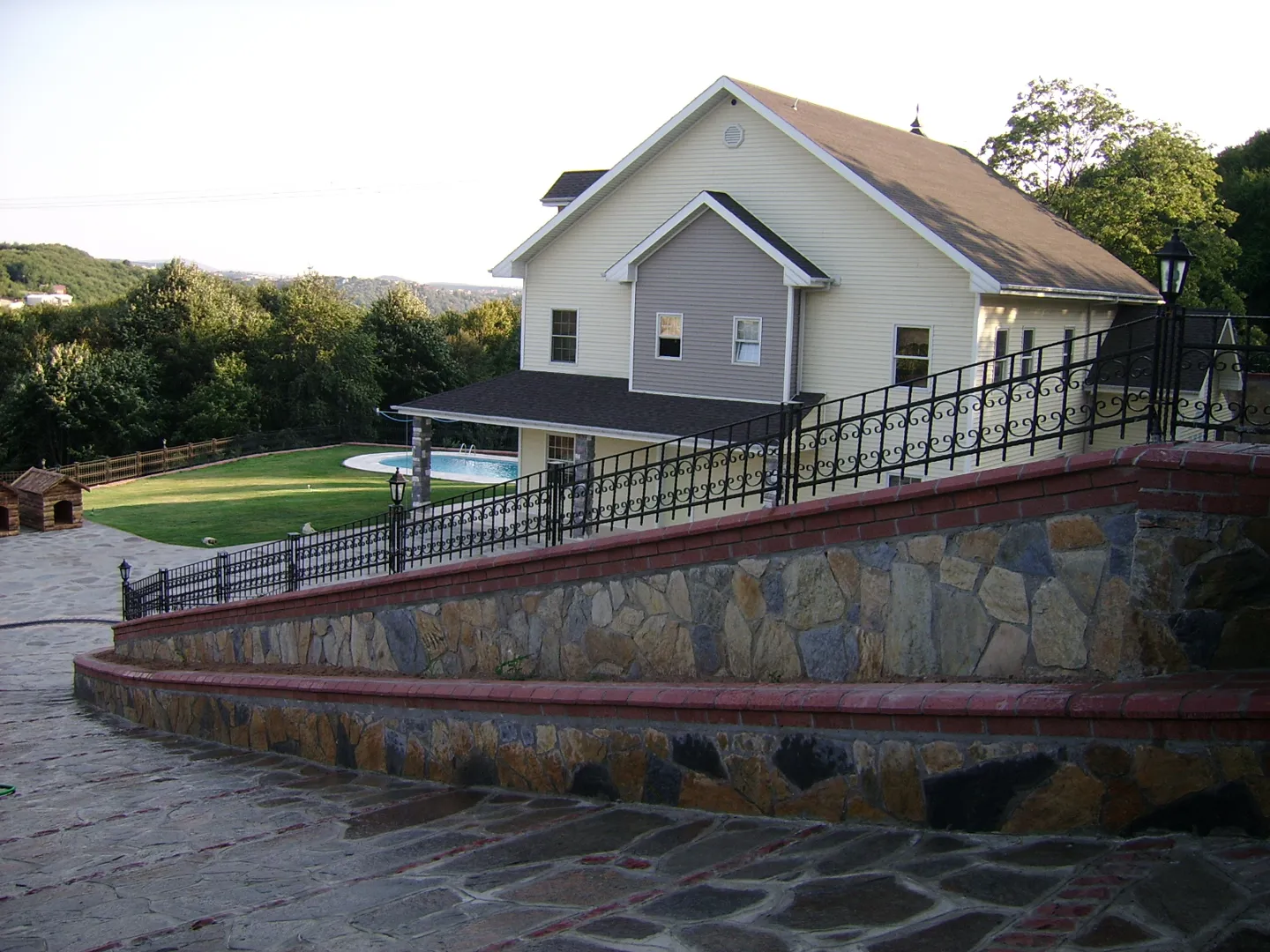 Her projeye değer katan doğal taş çözümleri.